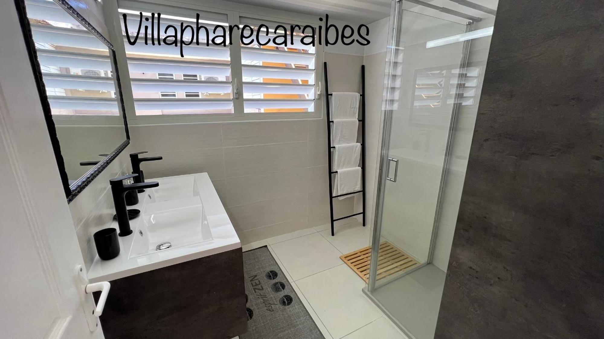 Villa Phare Caraibes Guadeloupe - Rooftop Jacuzzi & Ocean View Le Moule Dış mekan fotoğraf
